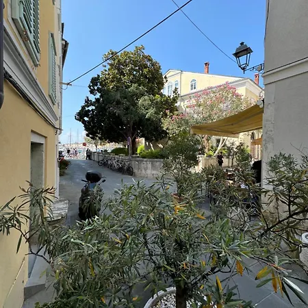 Апартаменты Lavender Пиран